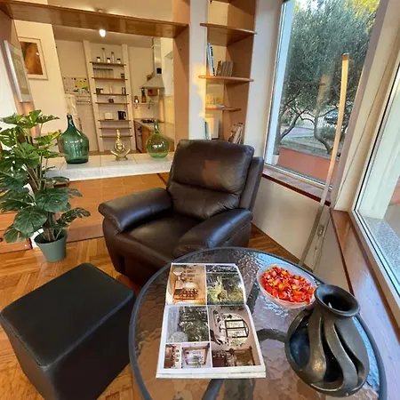Holiday home Kuca Za Odmor Alfis - Jezera