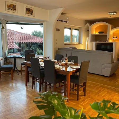 Kuca Za Odmor Alfis - 펜션 *