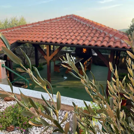 Kuca Za Odmor Alfis - Holiday home Jezera