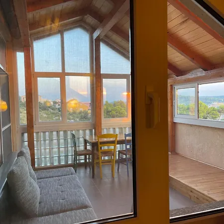 Holiday home Kuca Za Odmor Alfis - *