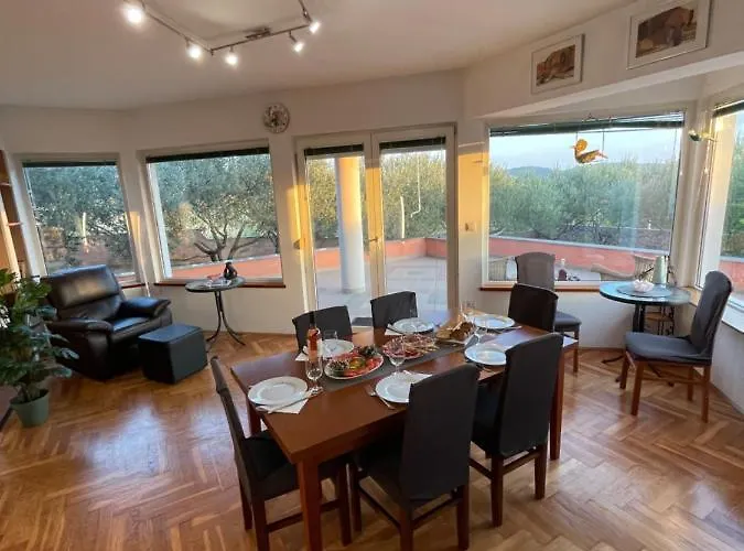 Vakantiehuis Kuca Za Odmor Alfis -