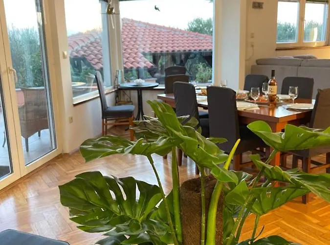 Kuca Za Odmor Alfis - *