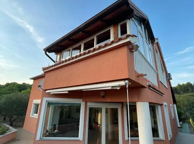 Vakantiehuis Kuca Za Odmor Alfis - Jezera