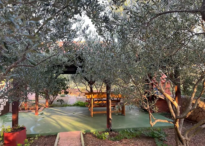 Kuca Za Odmor Alfis - *