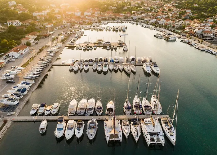 Kuca Za Odmor Alfis - *