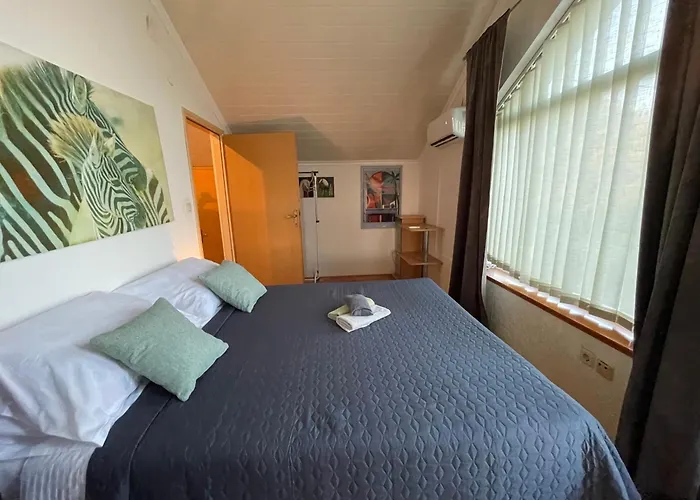 Vakantiehuis Kuca Za Odmor Alfis - Jezera