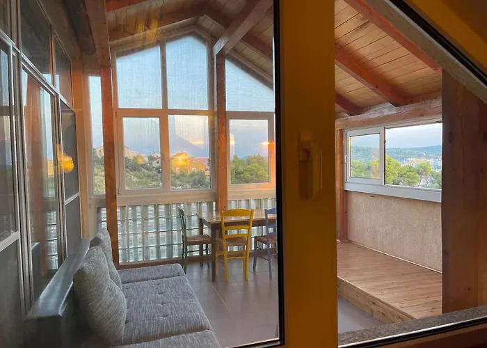 Vakantiehuis Kuca Za Odmor Alfis - *